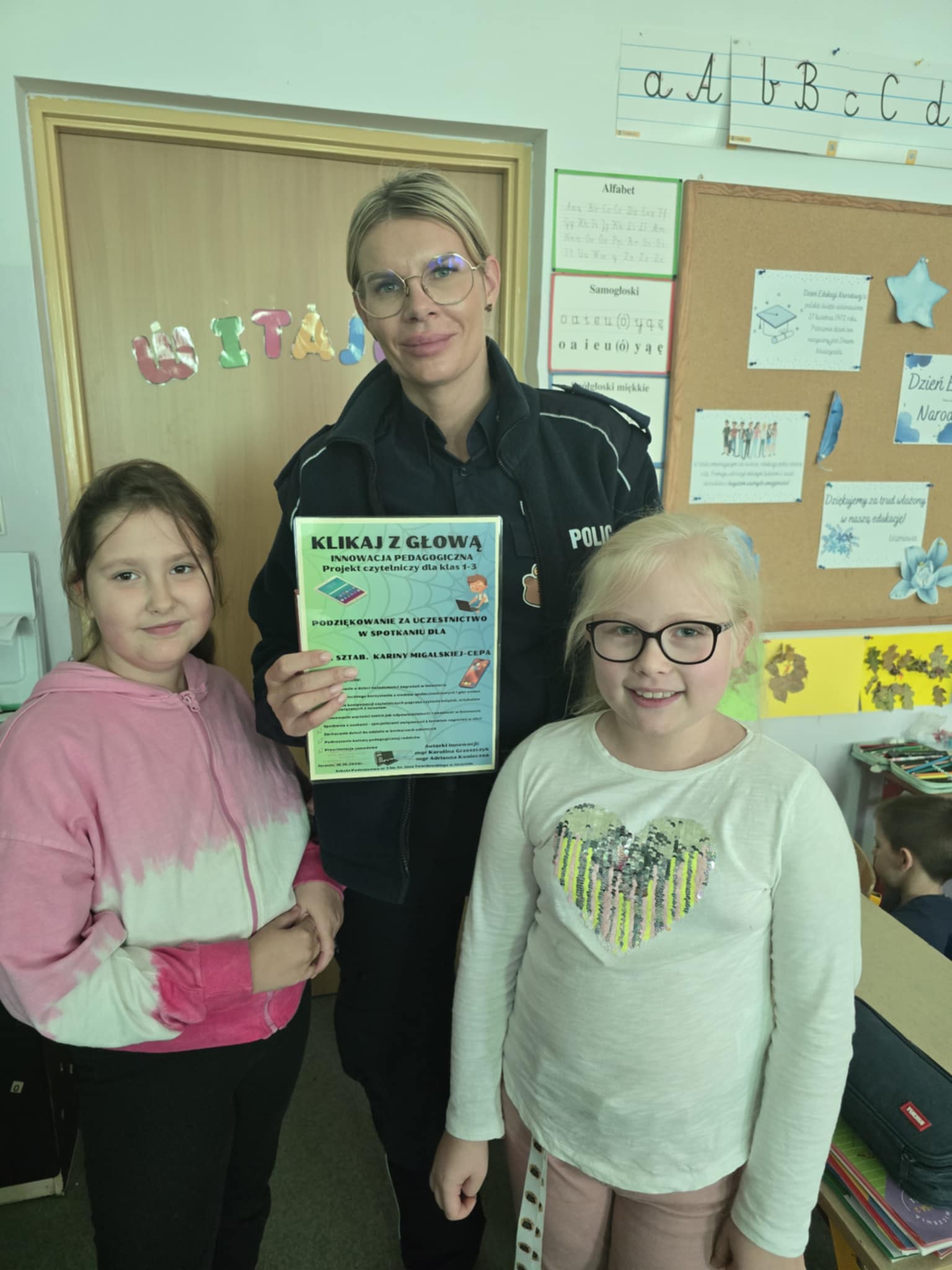 Klikaj z gow - innowacja pedagogiczna: policjantka