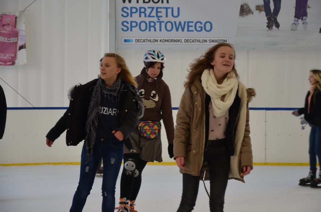 Wycieczka na lodowisko Ligawa oraz do kina Cinema City Kinepolis do Poznania