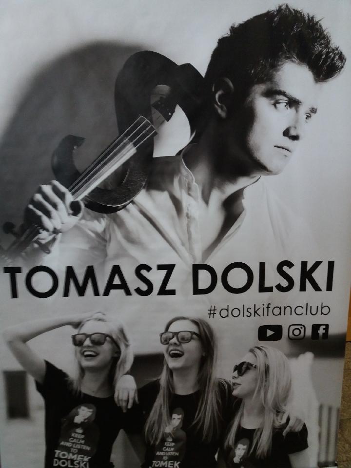Koncert edukacyjny Symfonia na skrzypce i DJ-ja w wykonaniu Tomasza Dolskiego