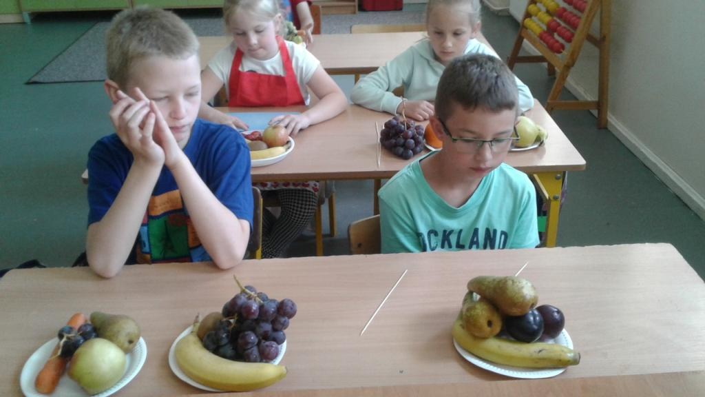 Realizacja programu Owoce i warzywa w szkole w klasie II 2018