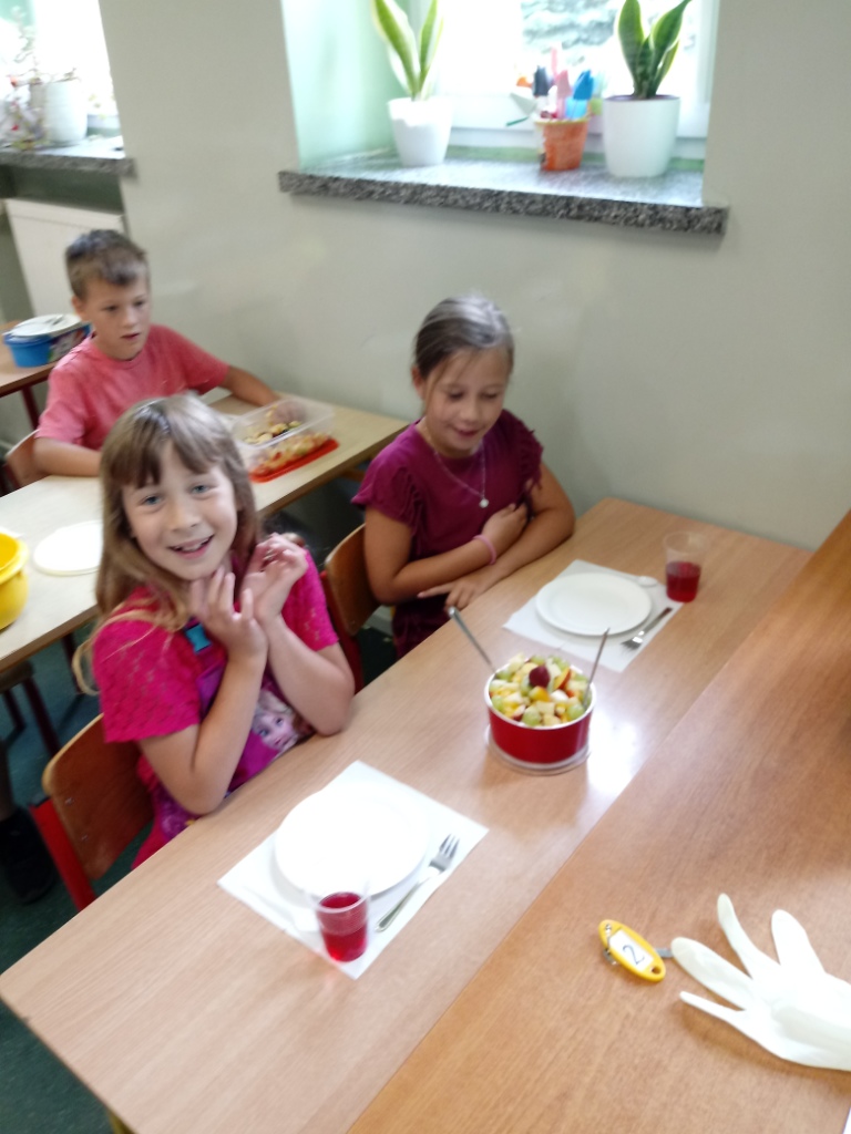 Owoce i warzywa w szkole 2018 - saatki w klasach trzecich