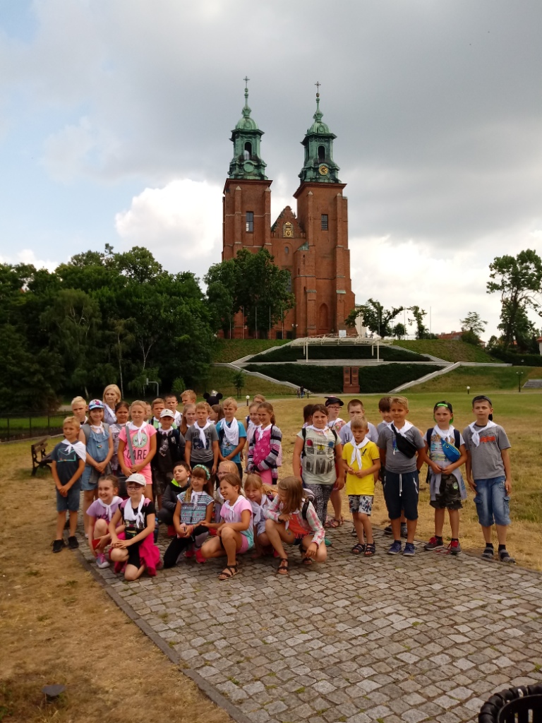 Wycieczka uczniw klasy IIIa i IIIb Szlakiem Piastowskim 2018