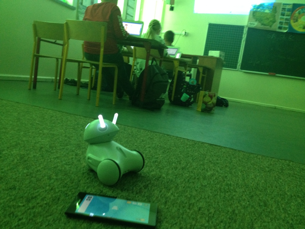 Robot edukacyjny Photon w akcji - zajcia w klasach II i III