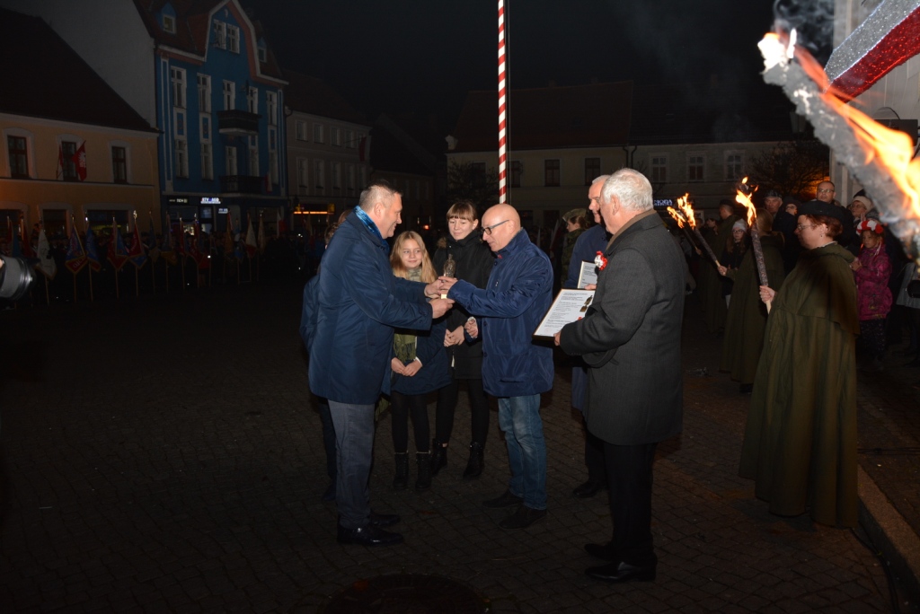 Wrczenie statuetki im. gen. Stanisawa Taczaka