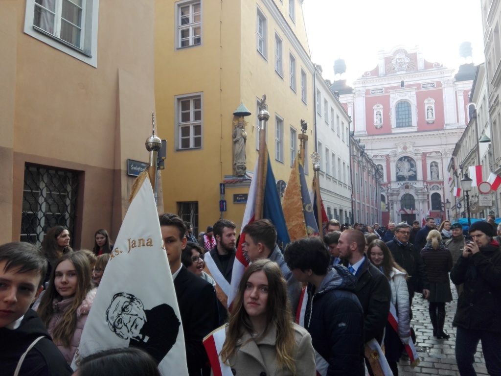 Poczet szkoy na uroczystociach w Poznaniu