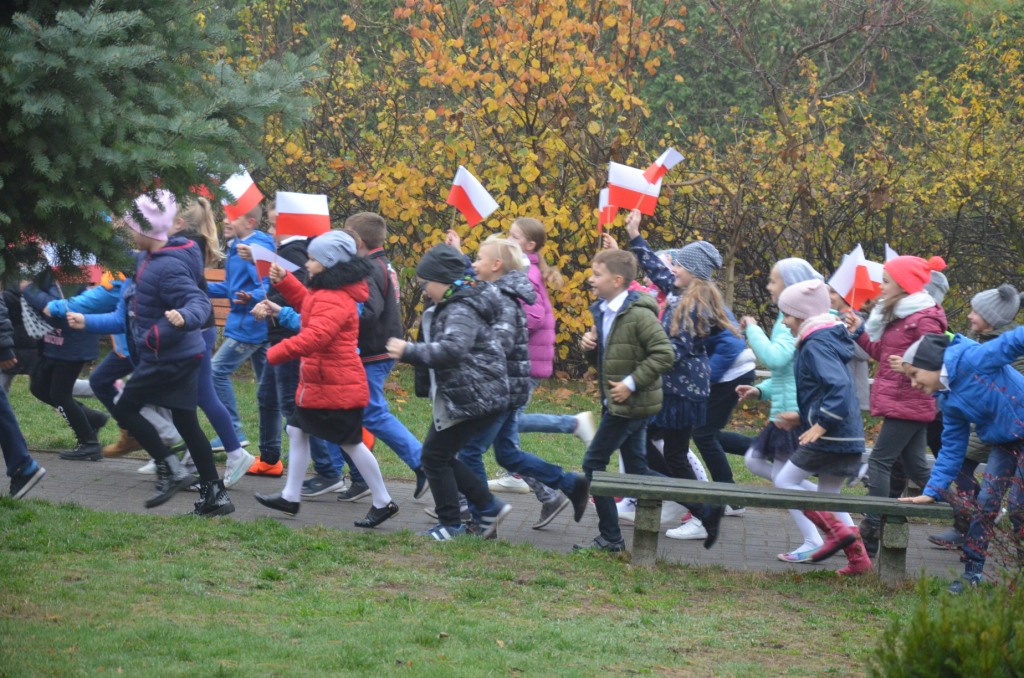 Sztafeta stu okre na 100. rocznic odzyskania niepodlegoci