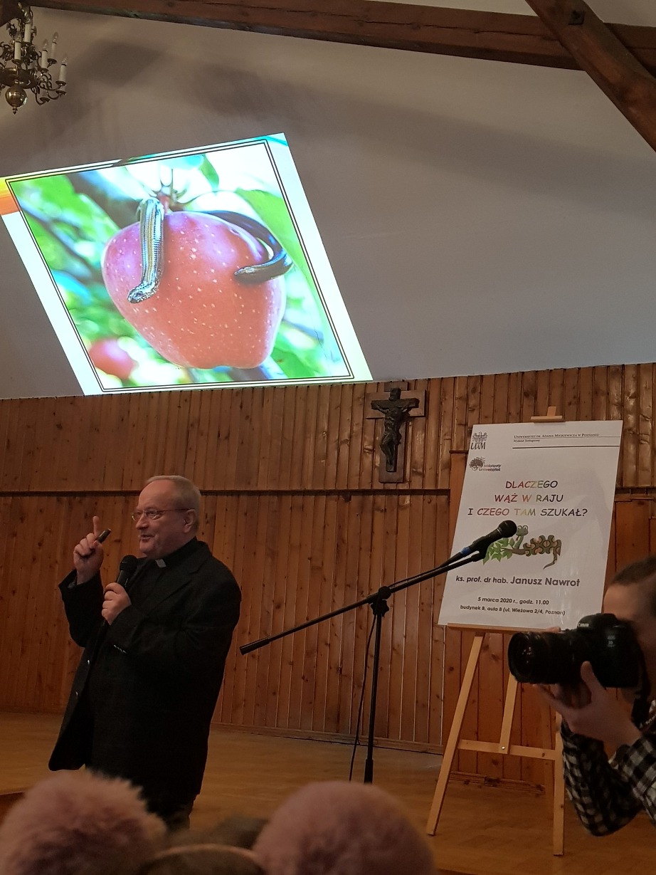 Studenci Kolorowego Uniwersytetu - Wydzia Teologiczny UAM