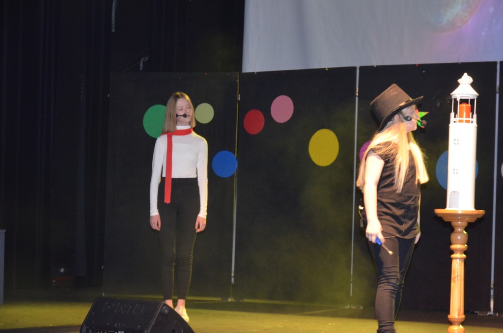 Spektakl May Ksi wystawiony przez uczniw naszej szkoy w JOKu