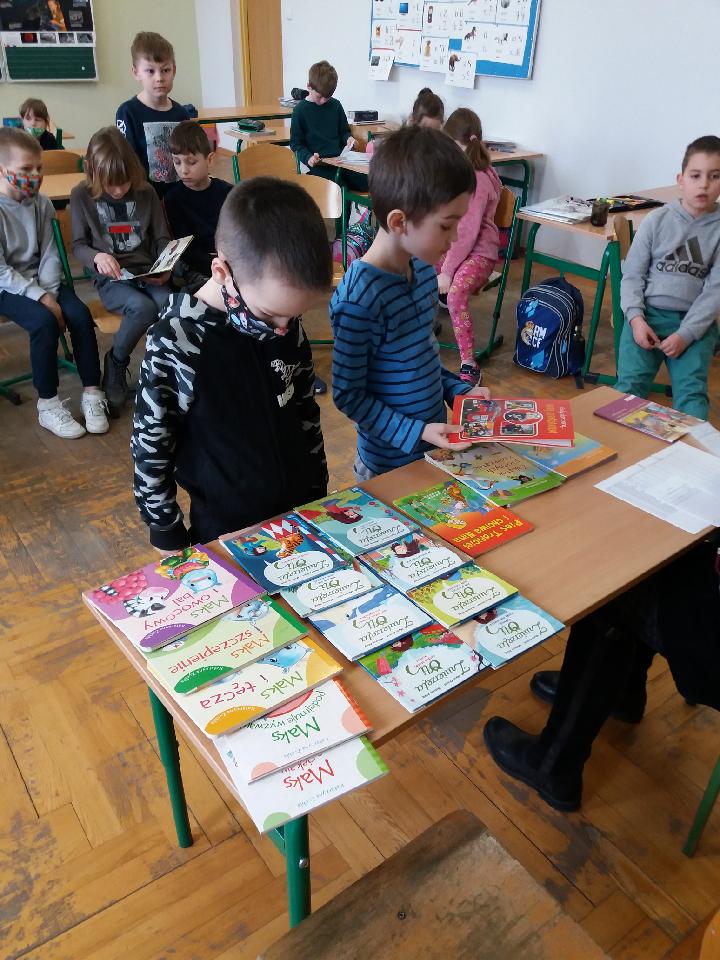 Pasowanie na czytelnika biblioteki 2021