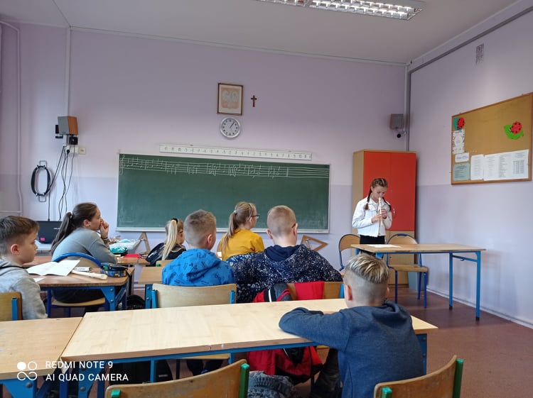 Sukcesy naszych uczennic w finale konkursu gry na flecie podunym