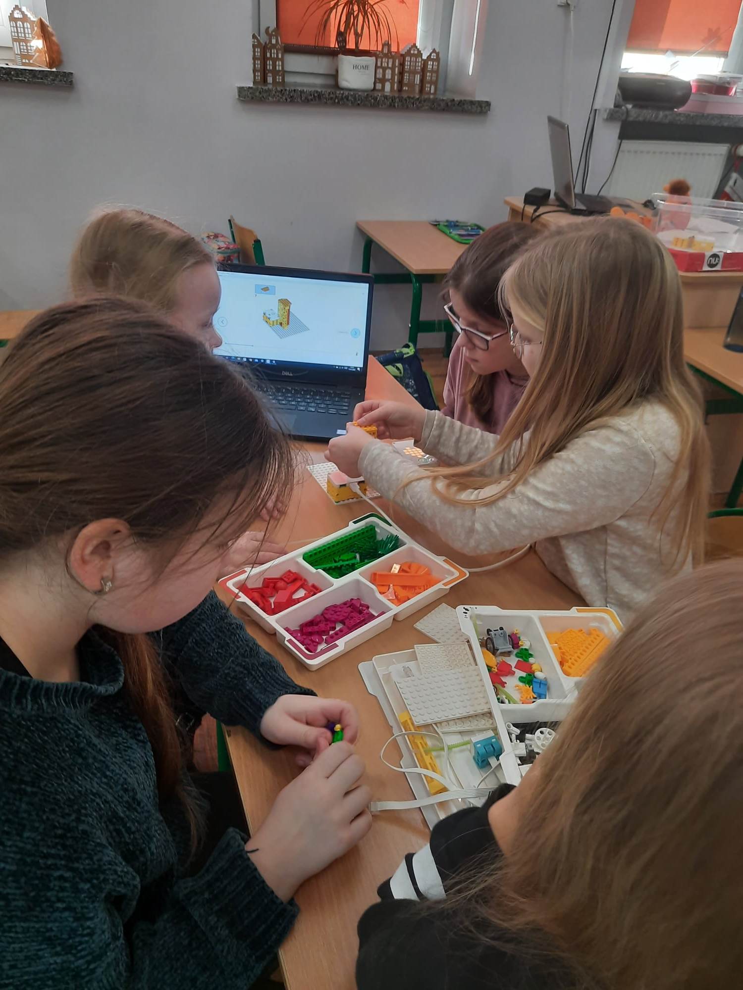 Nowoczesna edukacja STEAM - Lego Education