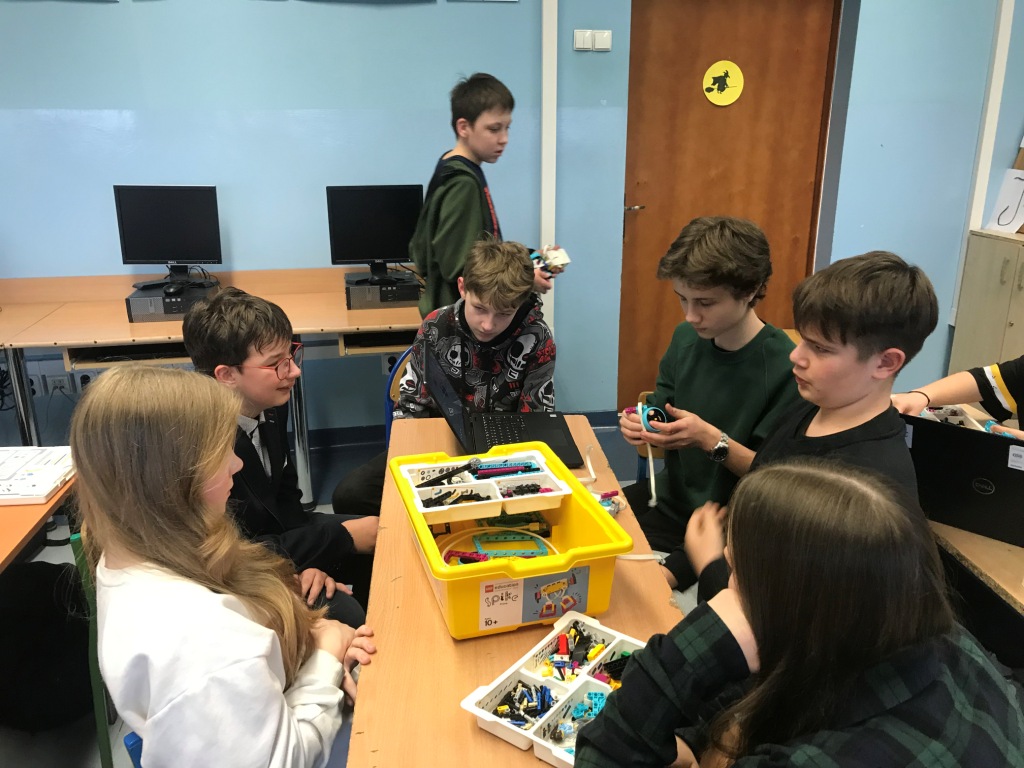 Nowoczesna edukacja STEAM - Lego Education