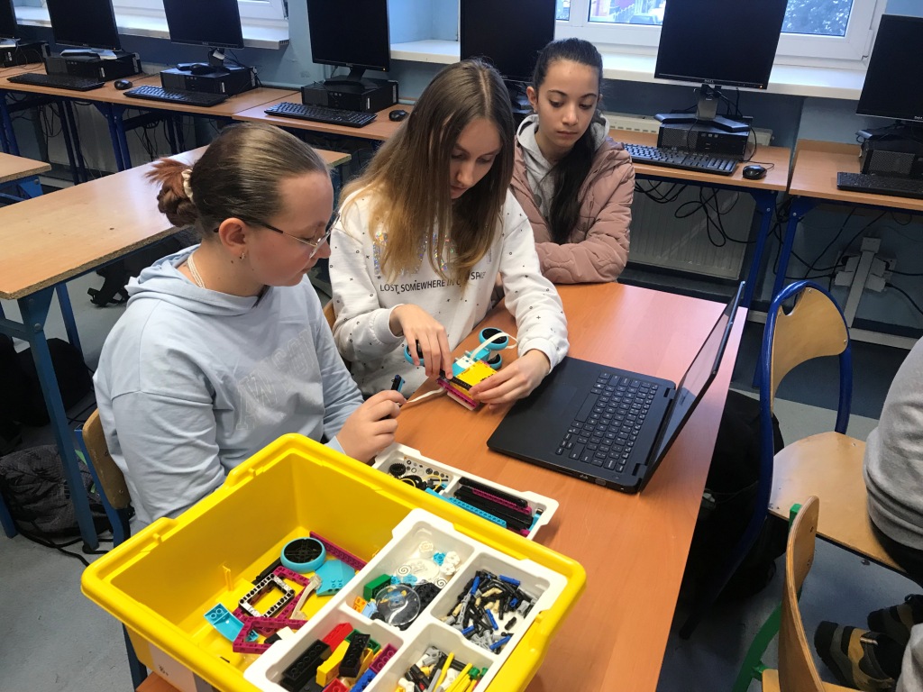 Nowoczesna edukacja STEAM - Lego Education