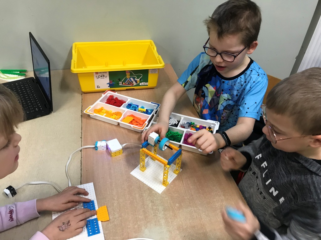 Nowoczesna edukacja STEAM - Lego Education