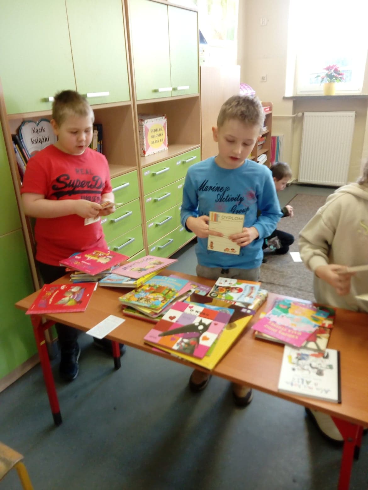 Pasowanie uczniw na czytelnikw biblioteki szkolnej 2023