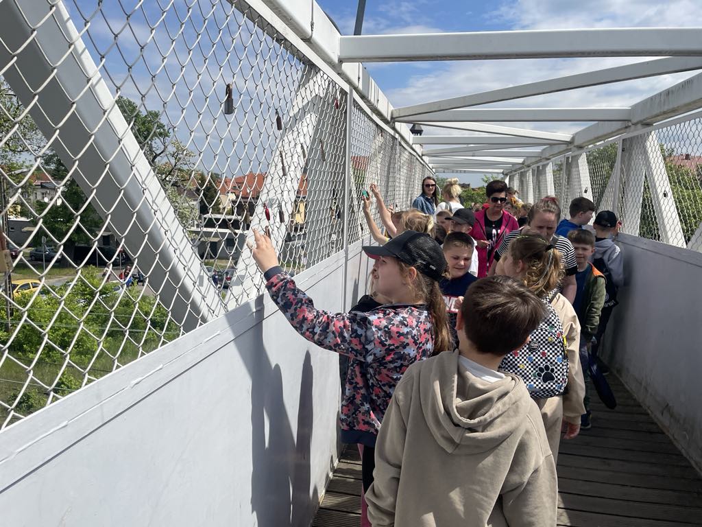 I Konkursie Piosenki Dziecicej i spektakl Wiosenada, czyli kolorowy zawrt gowy