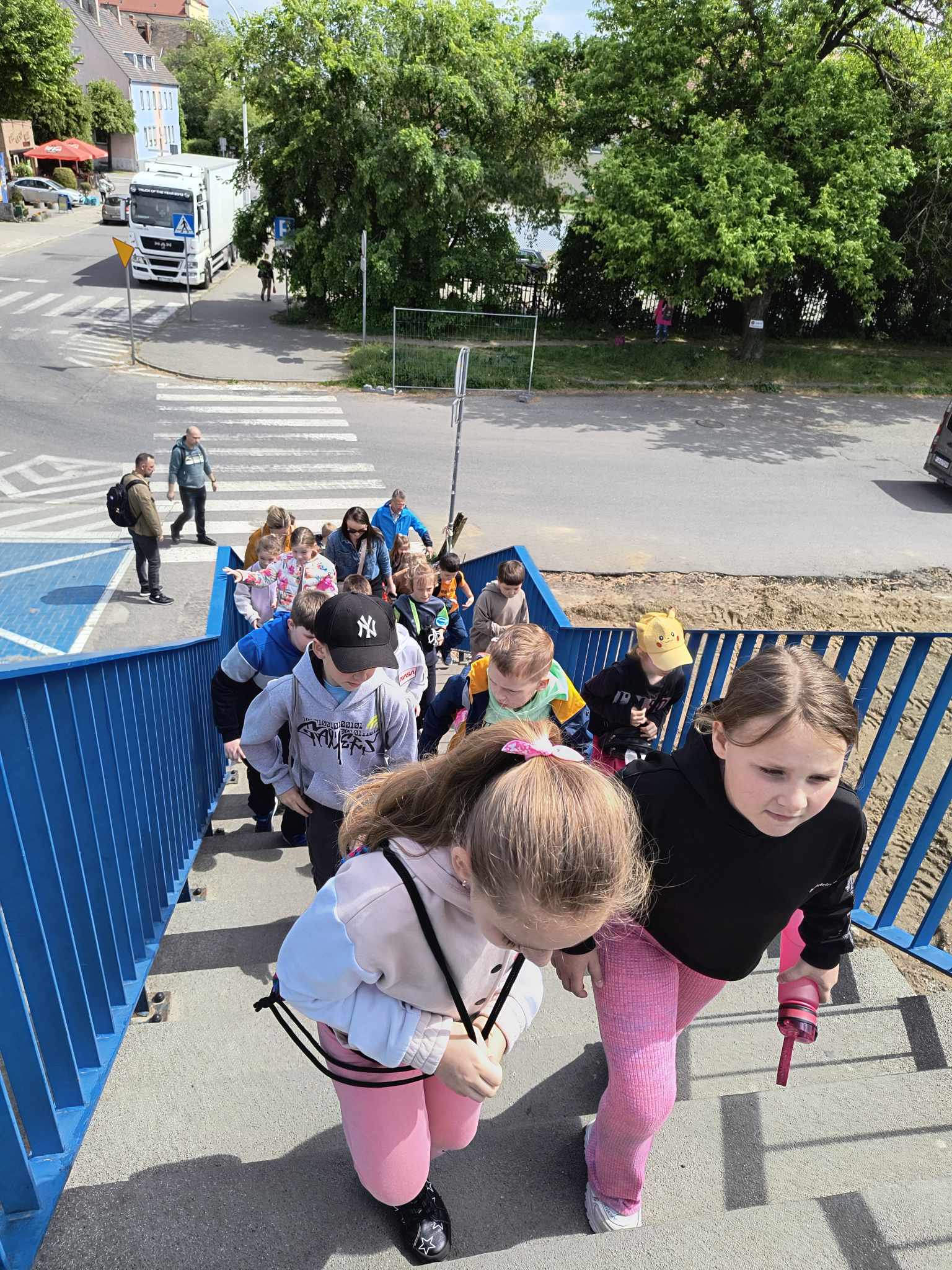 I Konkursie Piosenki Dziecicej i spektakl Wiosenada, czyli kolorowy zawrt gowy