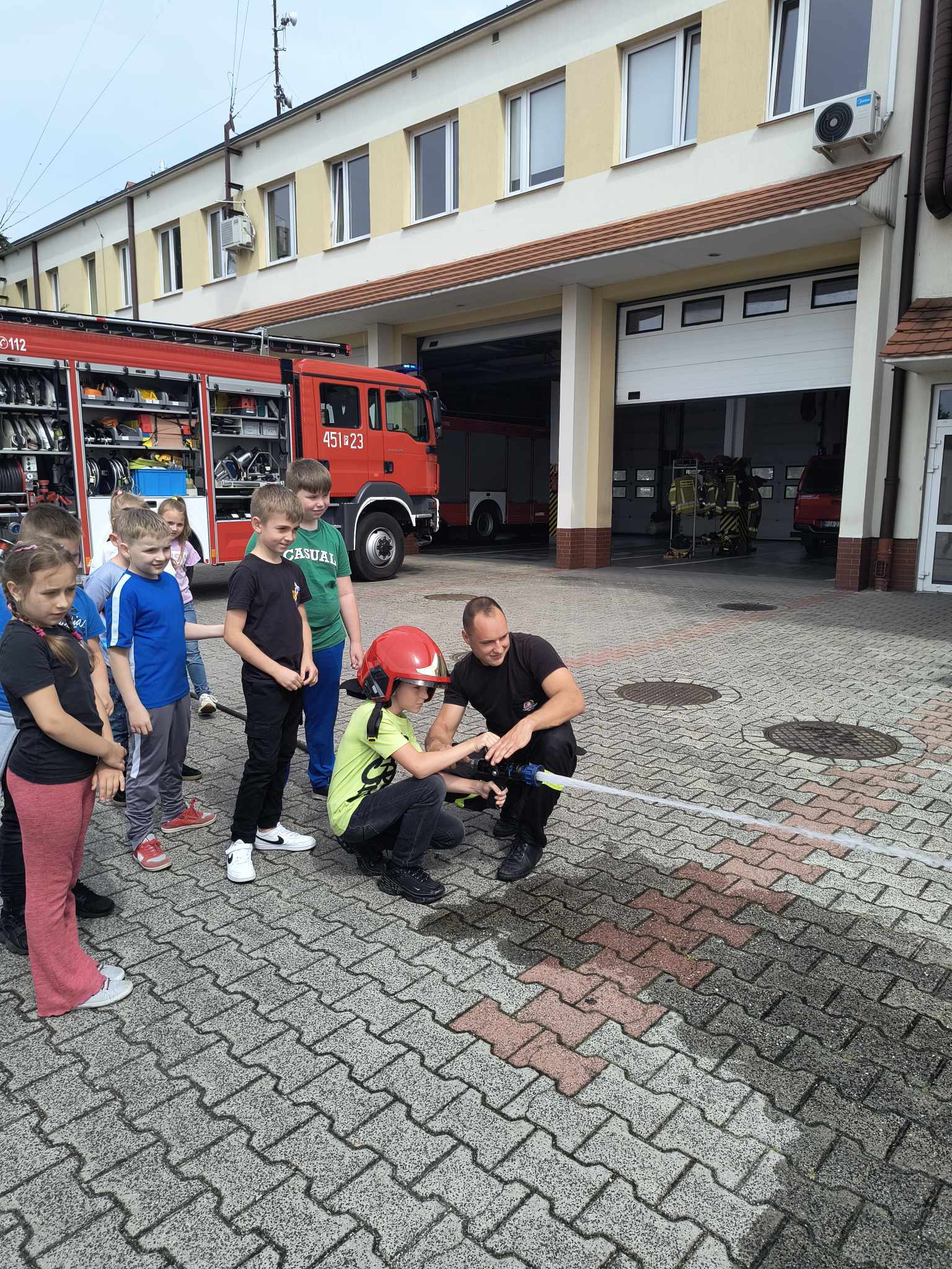 Wycieczka do Komendy Powiatowej Stray Poarnej w Jarocinie 2a