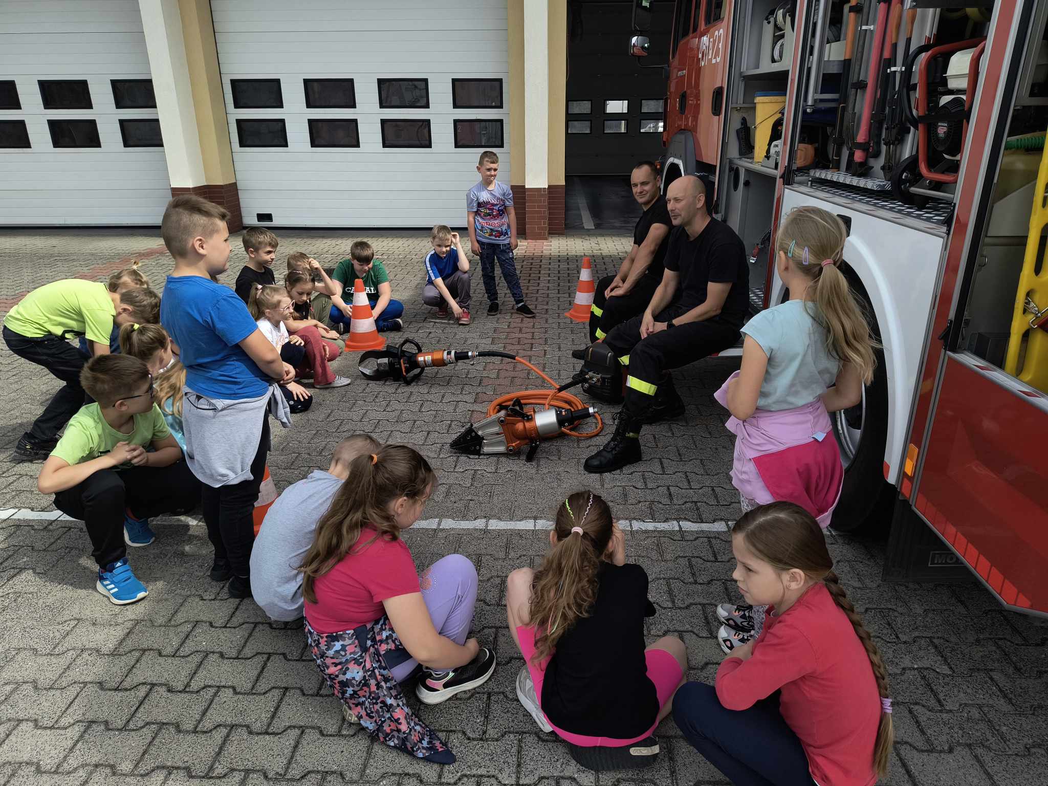 Wycieczka do Komendy Powiatowej Stray Poarnej w Jarocinie 2a