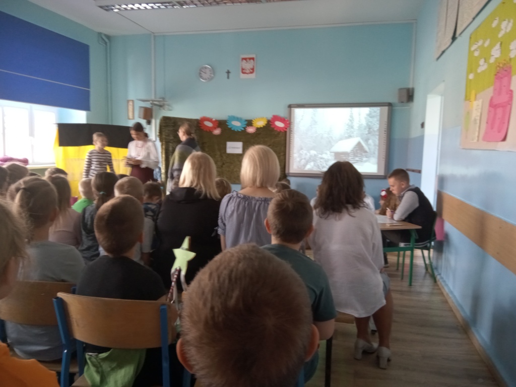 Przedstawienie Dwanaście miesięcy 5b