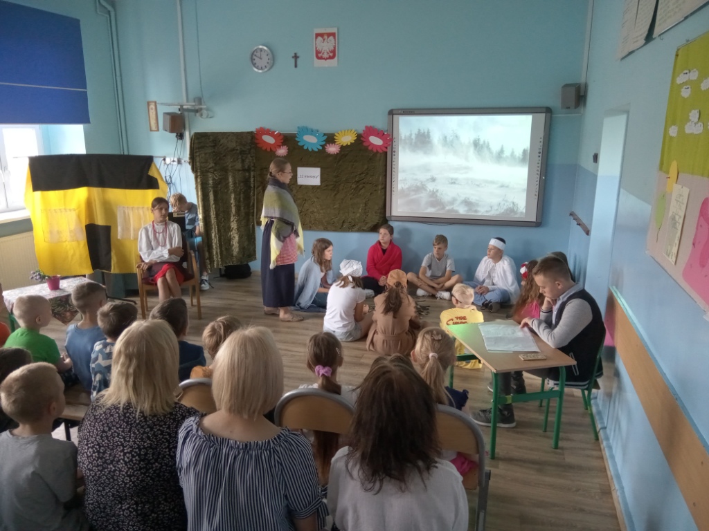 Przedstawienie Dwanaście miesięcy 5b